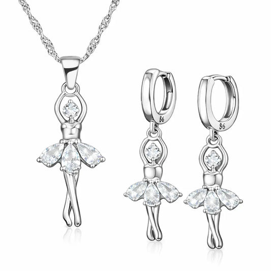 Conjunto Ballet Lumière em Prata 925 com pingente de bailarina e brincos delicados com zircônia cúbica, joia feminina elegante em fundo branco.