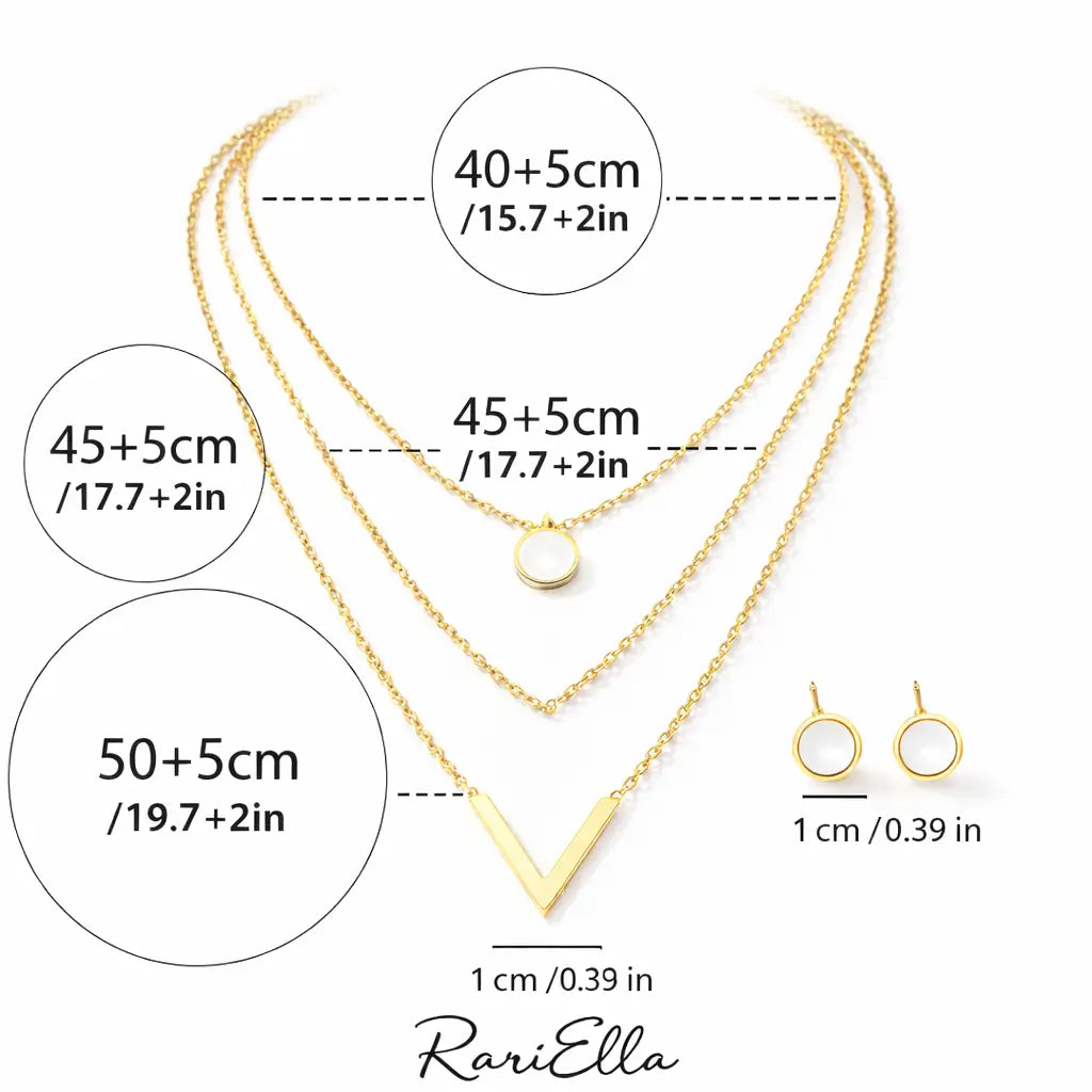 Conjunto feminino dourado 18K em aço inoxidável com colar e brincos, exibindo medidas detalhadas, acabamento premium e design elegante da RariElla
