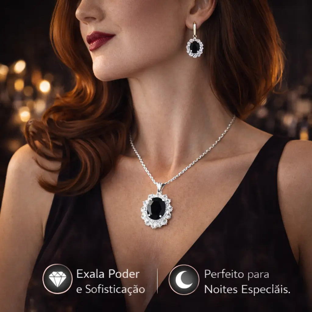 Conjunto de joias Noir Élégance em prata 925 com colar e brincos de pedra preta, design sofisticado e acabamento premium.