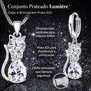 Conjunto Prateado Lumière™ em prata 925 com colar e brincos de zircônia lapidada, destacando brilho intenso, fecho articulado seguro e acabamento sofisticado
