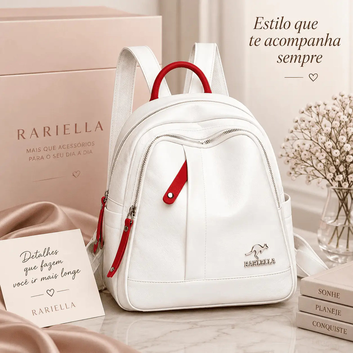Mochila Feminina Branca Évora com design elegante e detalhes em vermelho