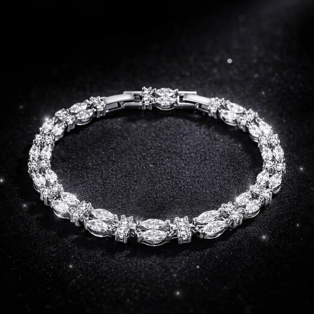 Pulseira tennis luxo em prata 925 com zircônias brilhantes em fundo escuro premium